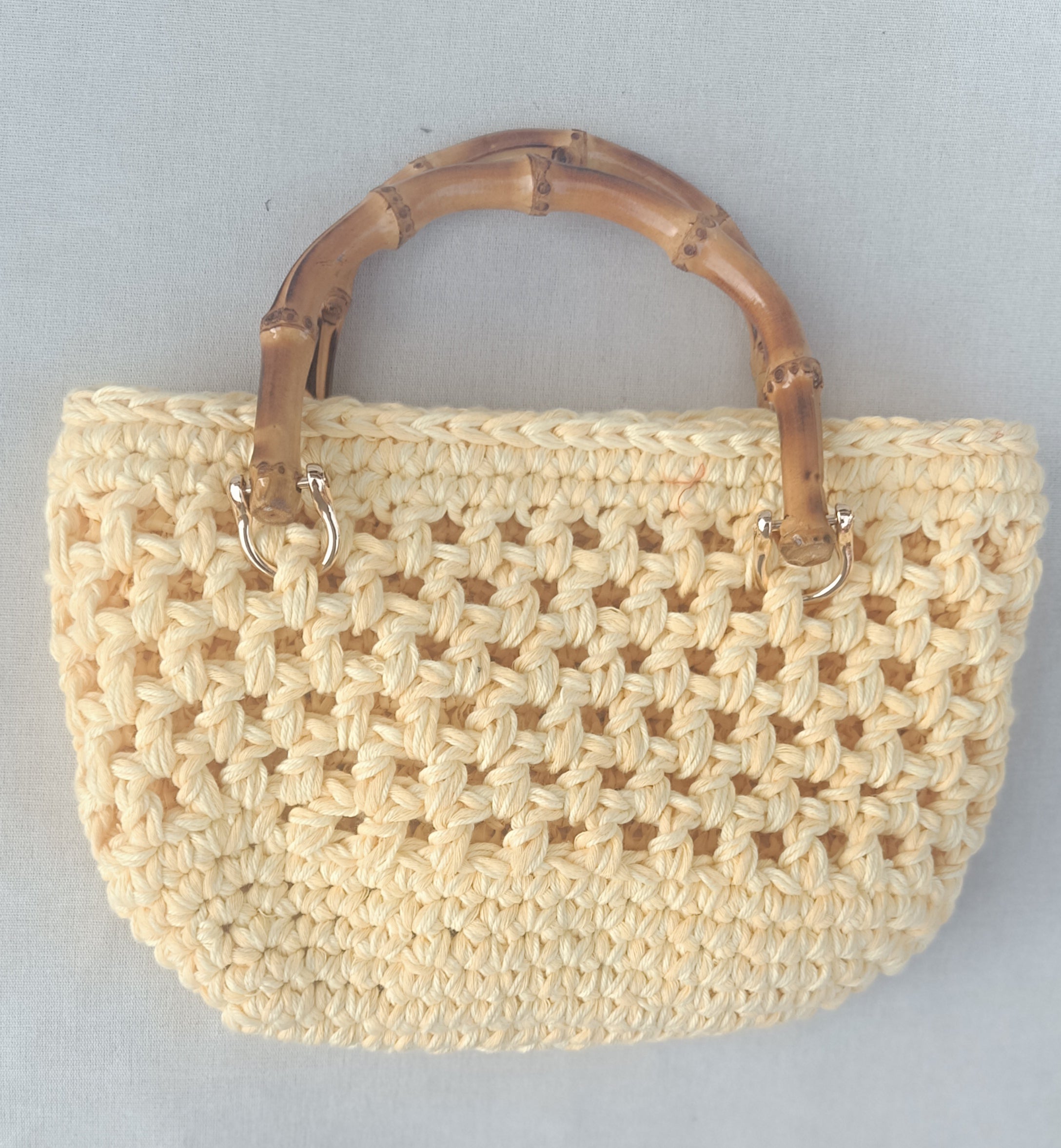 Hand bag