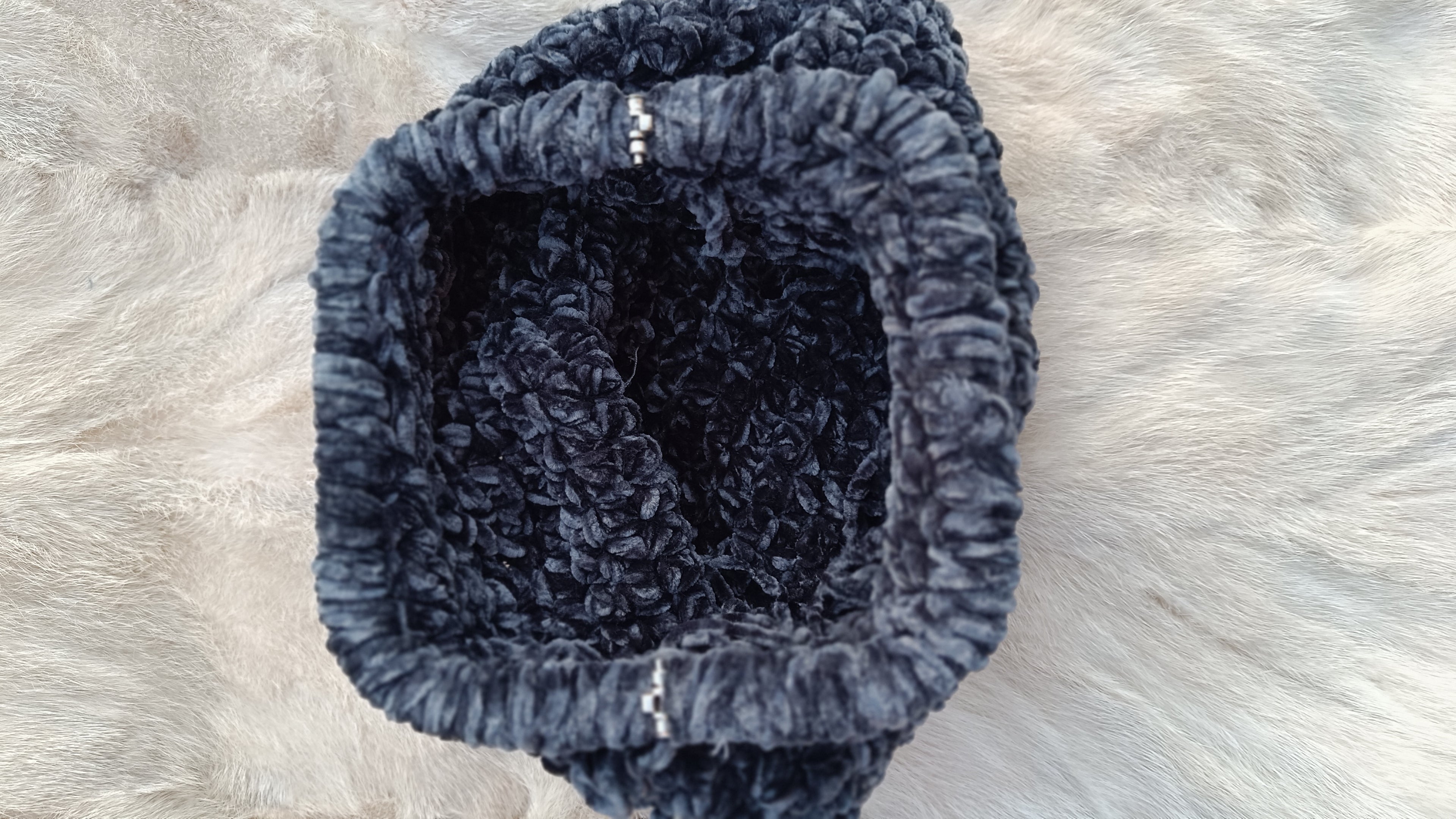 Clutch Pandora efecto terciopelo